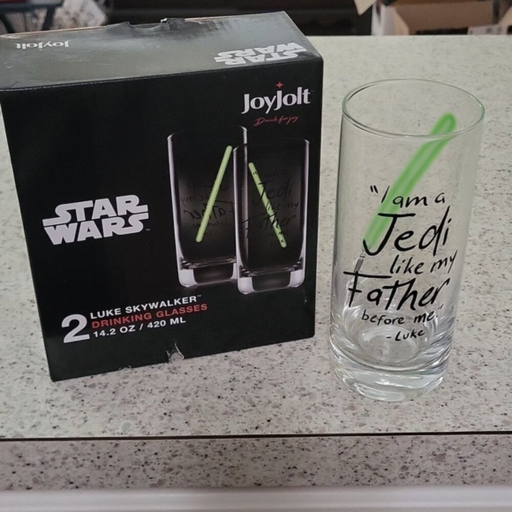 JoyJolt Star Wars Luke Skywalker Lightsaber Tall Drinking‎ Glass 14.2 oz NIB